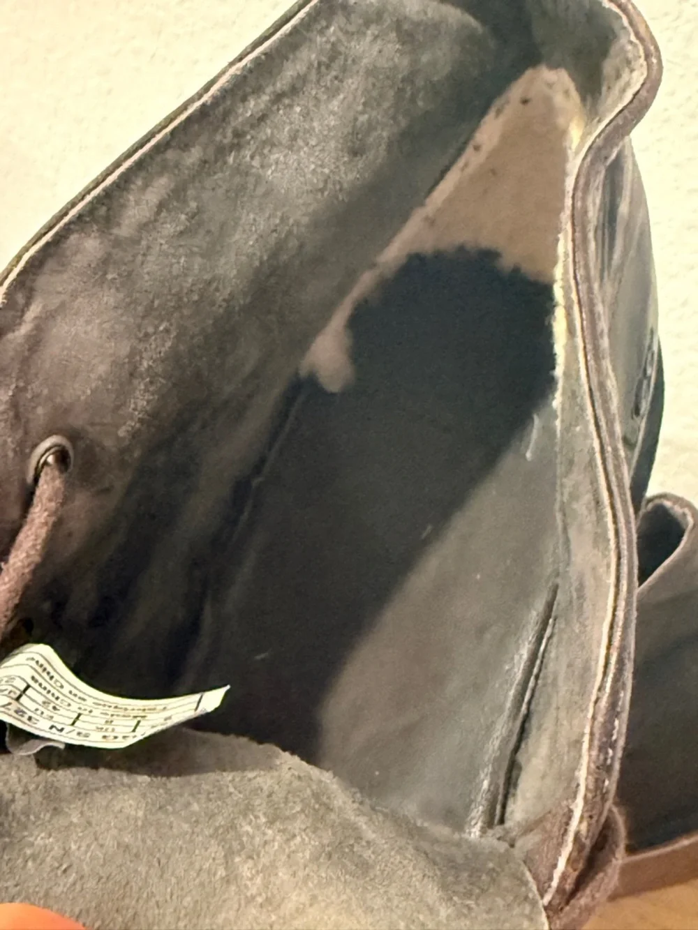 UGG Men’s Brown Leather Chukka Boots